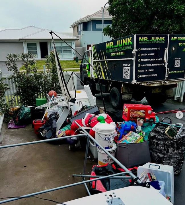 Rubbish Solutions: Effective Ways to Handle Unwanted Items